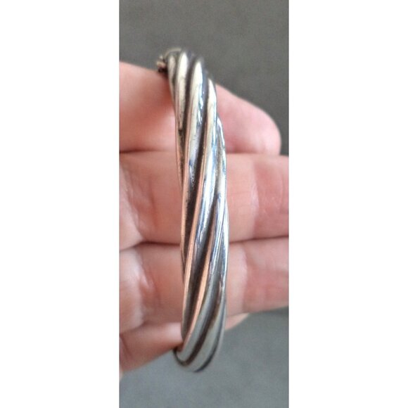 Vintage STERLING Silver THICK Twisted Spiral Hinged BANGLE BRACELET 7" Inside - Picture 6 of 6